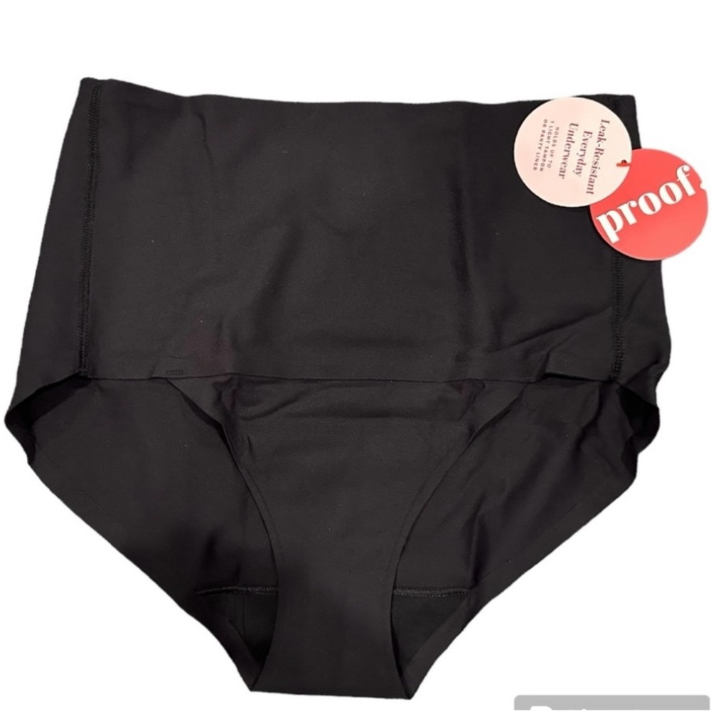 Proof Smoothing high waisted briefs.